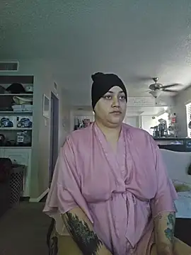 honeeyyy pot online show from 1, 11, 2025