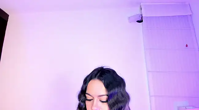 summer holiday online show from 16, 12, 2024