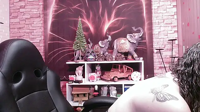 Snapshot of charlotedoll chatting on 12, 12, 2024 charlotedoll online show from 12, 12, 2024