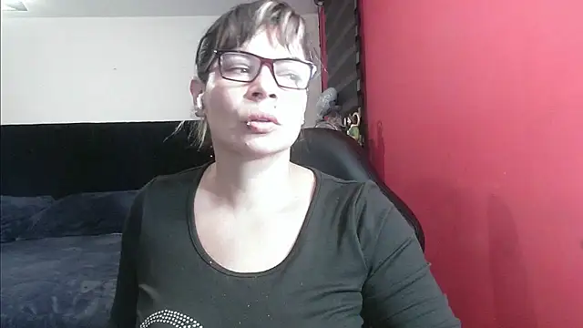 Snapshot of charlotedoll chatting on 30, 10, 2025 charlotedoll online show from 30, 10, 2025