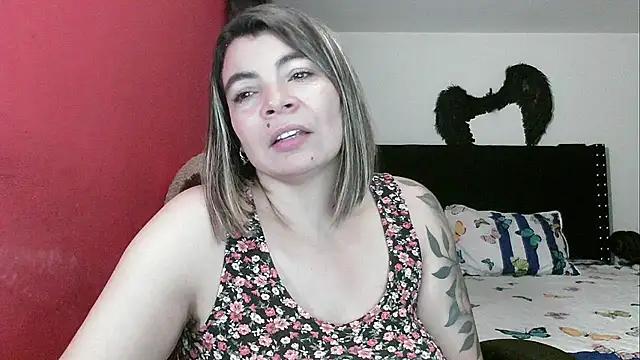 Snapshot of charlotedoll chatting on 3, 2, 2026 charlotedoll online show from 3, 2, 2026