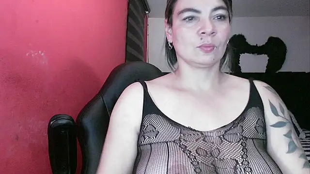 Snapshot of charlotedoll chatting on 9, 2, 2026 charlotedoll online show from 9, 2, 2026