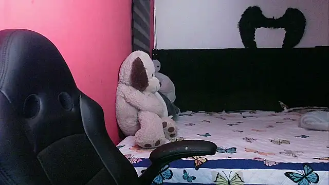 Snapshot of charlotedoll chatting on 18, 2, 2026 charlotedoll online show from 18, 2, 2026