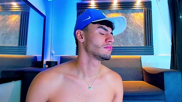 Snapshot of liam_genner_ chatting on 20, 9, 2025 liam genner online show from 20, 9, 2025