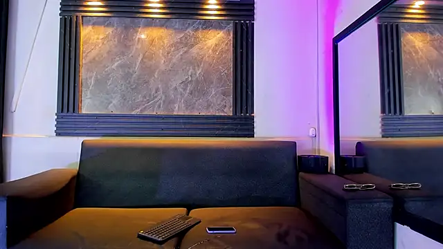 Snapshot of liam_genner_ chatting on 5, 11, 2025 liam genner online show from 5, 11, 2025