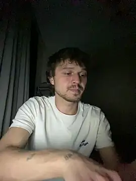 oguuxum online show from 23, 3, 2026