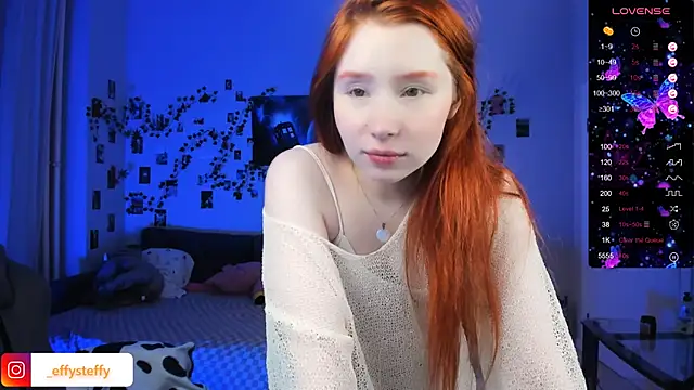 CallMeEffy1 online show from 26, 1, 2025