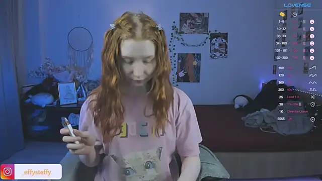 CallMeEffy1 online show from 22, 12, 2025