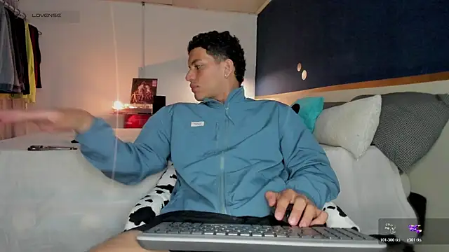 Curlblue online show from 18, 4, 2026