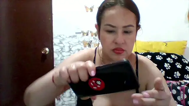 Snapshot of Alisson_brand chatting on 28, 10, 2025 Alisson brand online show from 28, 10, 2025