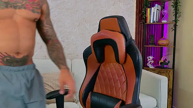 Snapshot of AdanReilly chatting on 3, 12, 2025 AdanReilly online show from 3, 12, 2025