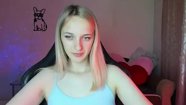 Snapshot of RouseReed chatting on 1, 7, 2026 RouseReed online show from 1, 7, 2026