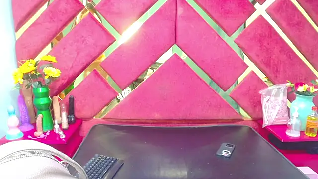 Snapshot of Sweet_Annyy chatting on 24, 10, 2025 Sweet Annyy online show from 24, 10, 2025