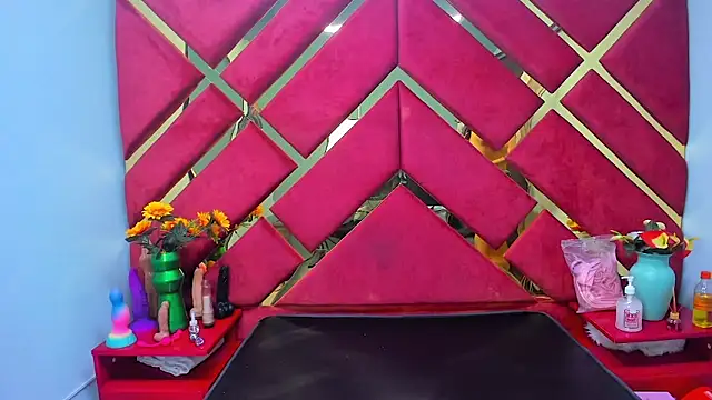 Snapshot of Sweet_Annyy chatting on 11, 11, 2025 Sweet Annyy online show from 11, 11, 2025