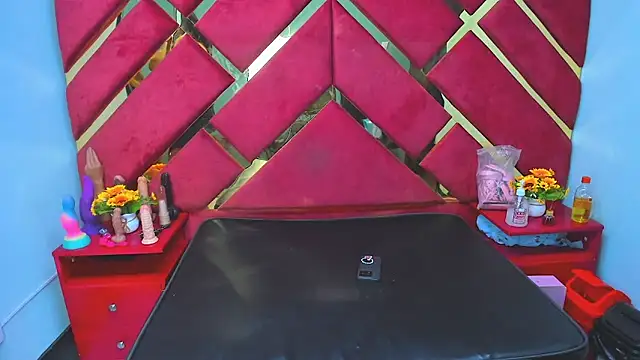 Snapshot of Sweet_Annyy chatting on 15, 12, 2025 Sweet Annyy online show from 15, 12, 2025