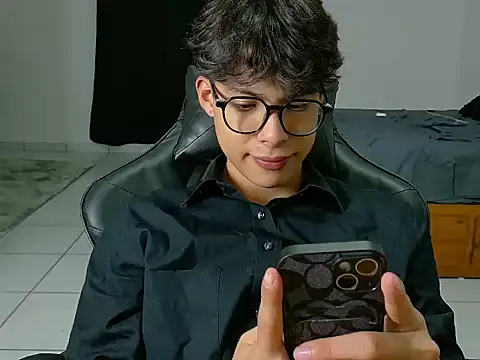 Jacotnk online show from 1, 10, 2025