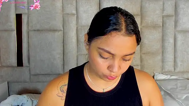 Snapshot of Abril_Gomez06 chatting on 24, 4, 2026 Abril Gomez06 online show from 24, 4, 2026