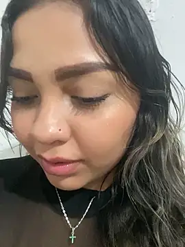 Snapshot of Abril_Gomez06 chatting on 25, 4, 2026 Abril Gomez06 online show from 25, 4, 2026
