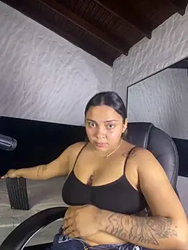 Snapshot of Abril_Gomez06 chatting on 30, 4, 2026 Abril Gomez06 online show from 30, 4, 2026