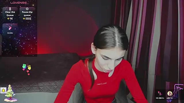 Snapshot of EmmyGreans chatting on 11, 12, 2024 EmmyGreans online show from 11, 12, 2024