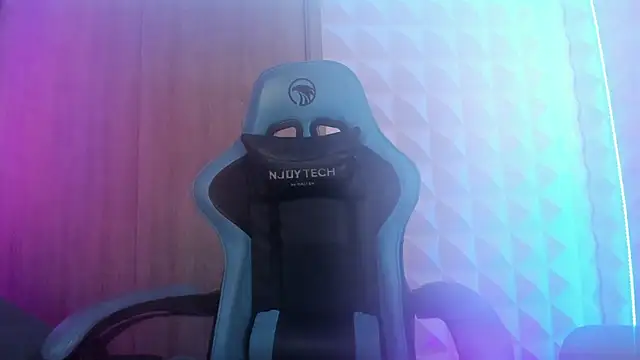 Snapshot of Jendralevis chatting on 2, 2, 2025 Jendralevis online show from 2, 2, 2025