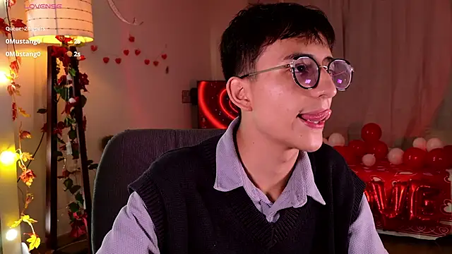 Snapshot of Mr_evan1 chatting on 15, 2, 2025 Mr evan1 online show from 15, 2, 2025