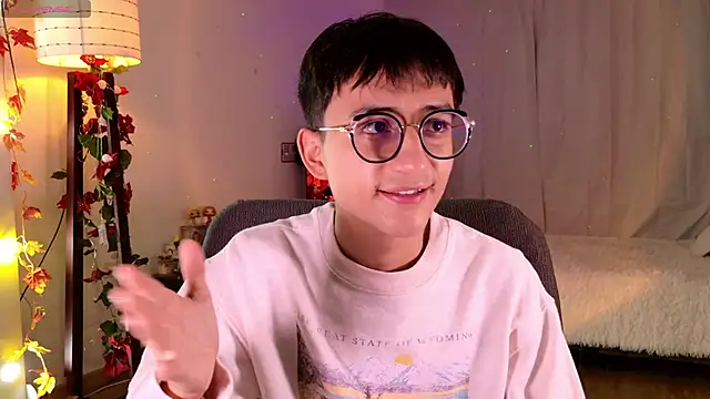 Snapshot of Mr_evan1 chatting on 17, 2, 2025 Mr evan1 online show from 17, 2, 2025