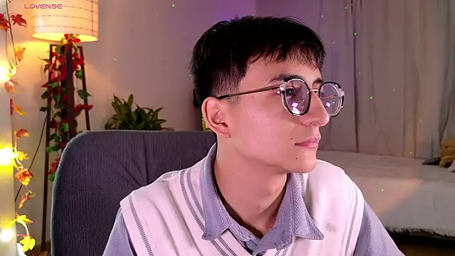 Snapshot of Mr_evan1 chatting on 10, 3, 2025 Mr evan1 online show from 10, 3, 2025