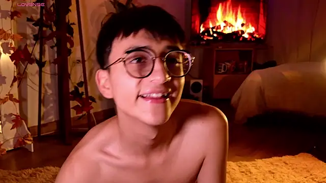 Snapshot of Mr_evan1 chatting on 18, 3, 2025 Mr evan1 online show from 18, 3, 2025