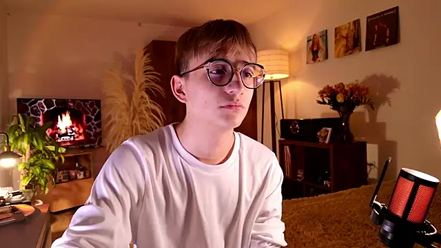 Snapshot of Mr_evan1 chatting on 17, 9, 2025 Mr evan1 online show from 17, 9, 2025