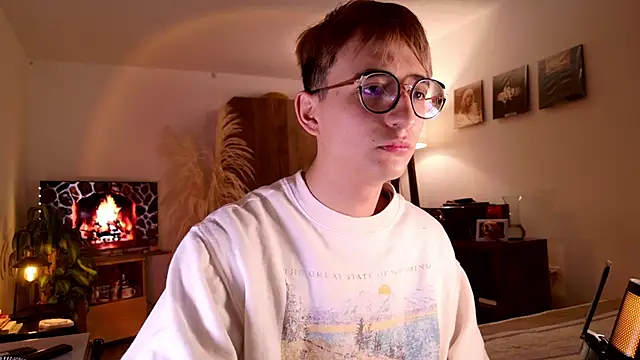 Snapshot of Mr_evan1 chatting on 17, 10, 2025 Mr evan1 online show from 17, 10, 2025