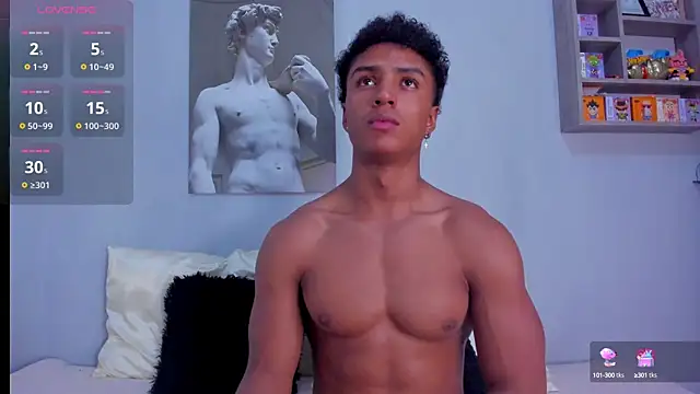 Snapshot of MagnusKing_ chatting on 10, 10, 2025 MagnusKing online show from 10, 10, 2025