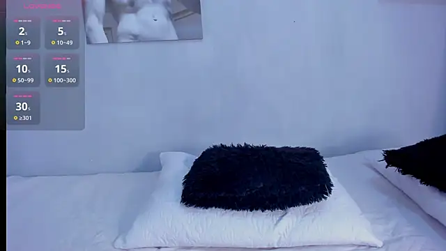 Snapshot of MagnusKing_ chatting on 24, 10, 2025 MagnusKing online show from 24, 10, 2025