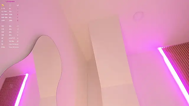 Mara Betancurt online show from 7, 4, 2026