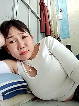 Ana love2000 online show from 5, 10, 2025