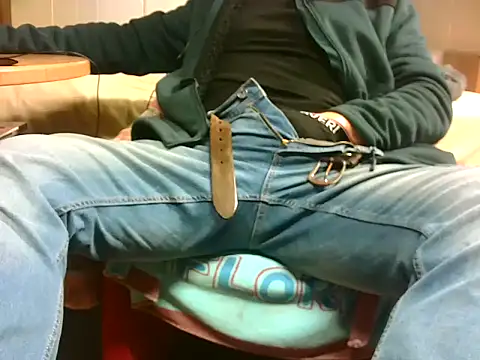 Giulio35 Pika online show from 21, 3, 2026