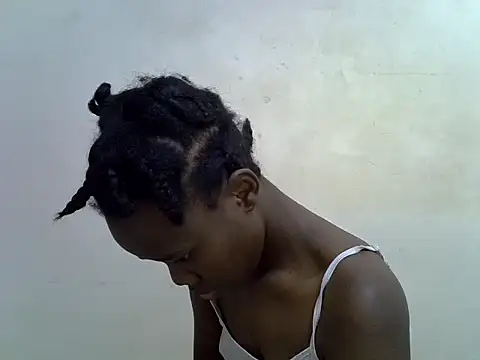 hey its andreana online show from 25, 10, 2025