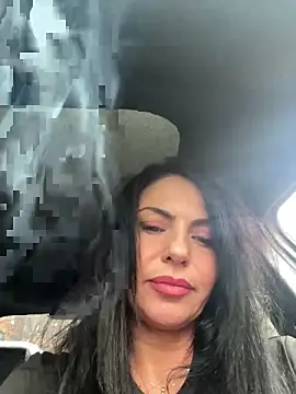 Snapshot of KimKelly13 chatting on 11, 3, 2025 KimKelly13 online show from 11, 3, 2025