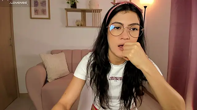 Lilabril online show from 26, 6, 2026