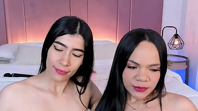 siara and zoe online show from 24, 3, 2026