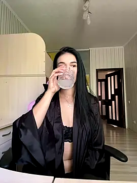 Snapshot of Julietta_a chatting on 22, 9, 2025 Julietta a online show from 22, 9, 2025