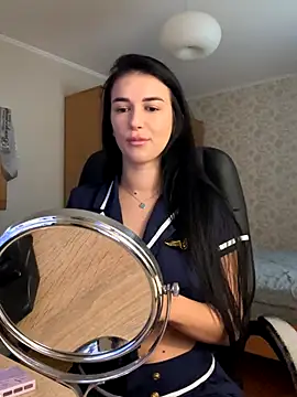 Snapshot of Julietta_a chatting on 21, 10, 2025 Julietta a online show from 21, 10, 2025