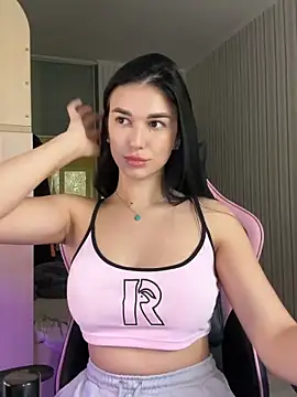 Snapshot of Julietta_a chatting on 31, 10, 2025 Julietta a online show from 31, 10, 2025