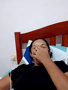 Snapshot of GiveLove1 chatting on 2, 2, 2026 GiveLove1 online show from 2, 2, 2026