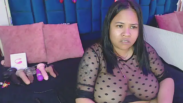 Snapshot of alba_sex10 chatting on 5, 3, 2025 alba sex10 online show from 5, 3, 2025