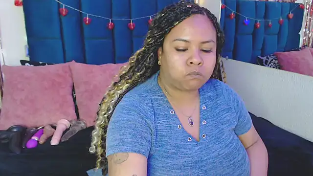 Snapshot of alba_sex10 chatting on 18, 3, 2025 alba sex10 online show from 18, 3, 2025