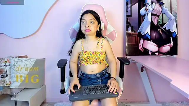 CharlotteMuller online show from 7, 2, 2026