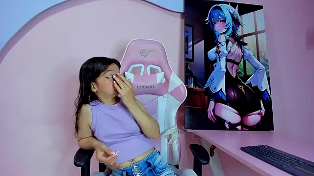 Snapshot of CharlotteMuller chatting on 2, 3, 2026 CharlotteMuller online show from 2, 3, 2026