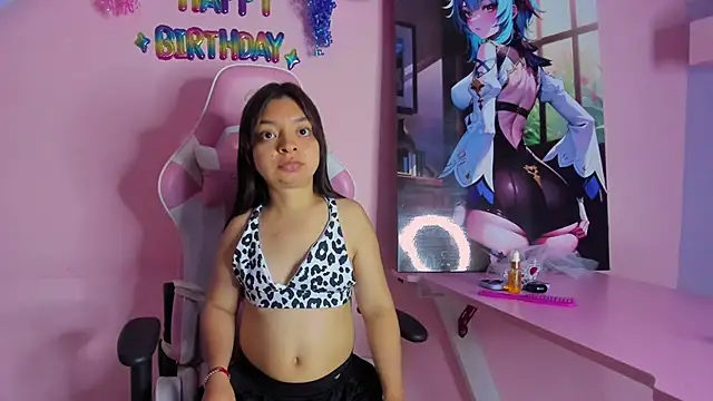 Snapshot of CharlotteMuller chatting on 12, 3, 2026 CharlotteMuller online show from 12, 3, 2026