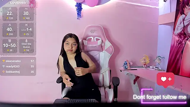 Snapshot of CharlotteMuller chatting on 23, 3, 2026 CharlotteMuller online show from 23, 3, 2026